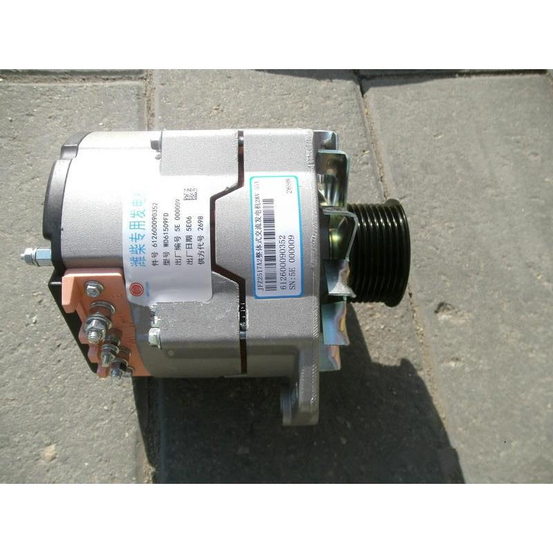 适配于货车戴姆勒欧曼汽车货车ETX潍柴发动机发电机GTL交流发电机