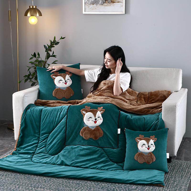 加绒加厚抱枕被子两用抱枕被子二合一车载卡通办公室午睡空调毯