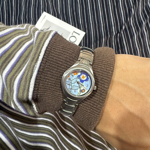 浪费时间小众彩色花卉钢表带手表