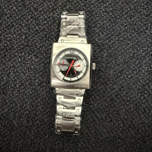 Awasteoftime浪费时间 中古手表个性复古设计星期显示多功能手表