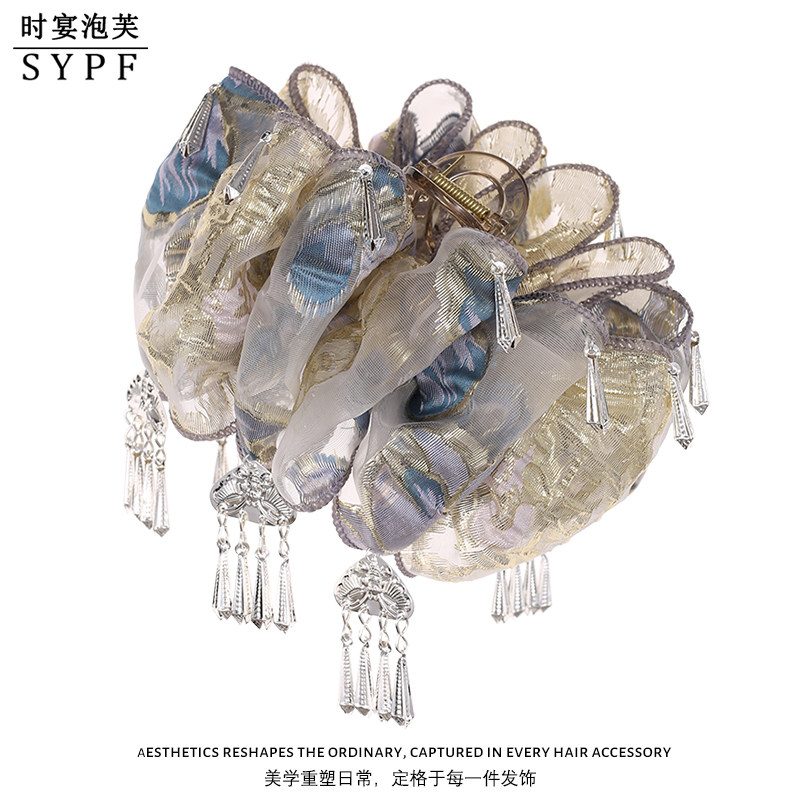 时宴泡芙【昭华织梦】广西壮锦发夹复古刺绣提花抓夹手工浮雕设计图片