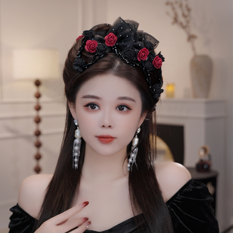 时宴泡芙 卡门玫瑰鲨鱼夹黑红色花朵流苏新款秋冬后脑勺抓夹女