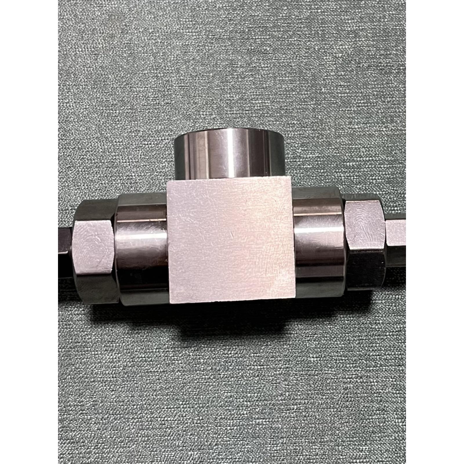 m20x1.5 不锈钢内螺纹快拧三通接头 中间内螺纹M20*1.5 两边快拧