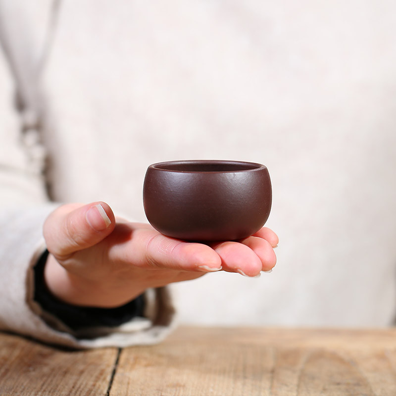 宜兴紫砂杯品茗杯手工黑金砂功夫茶具大口杯主人杯建盏杯精品茶杯