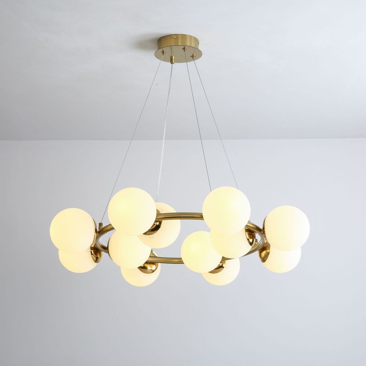 批发客厅吊灯北欧魔豆12头餐厅灯具创意卧室圆圈泡泡灯具现代简约