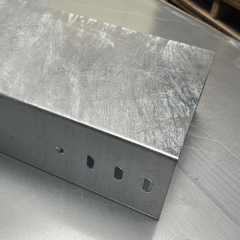 镀锌槽式桥架电缆槽式电线电缆桥架梯式100*100槽盒 热镀锌桥架