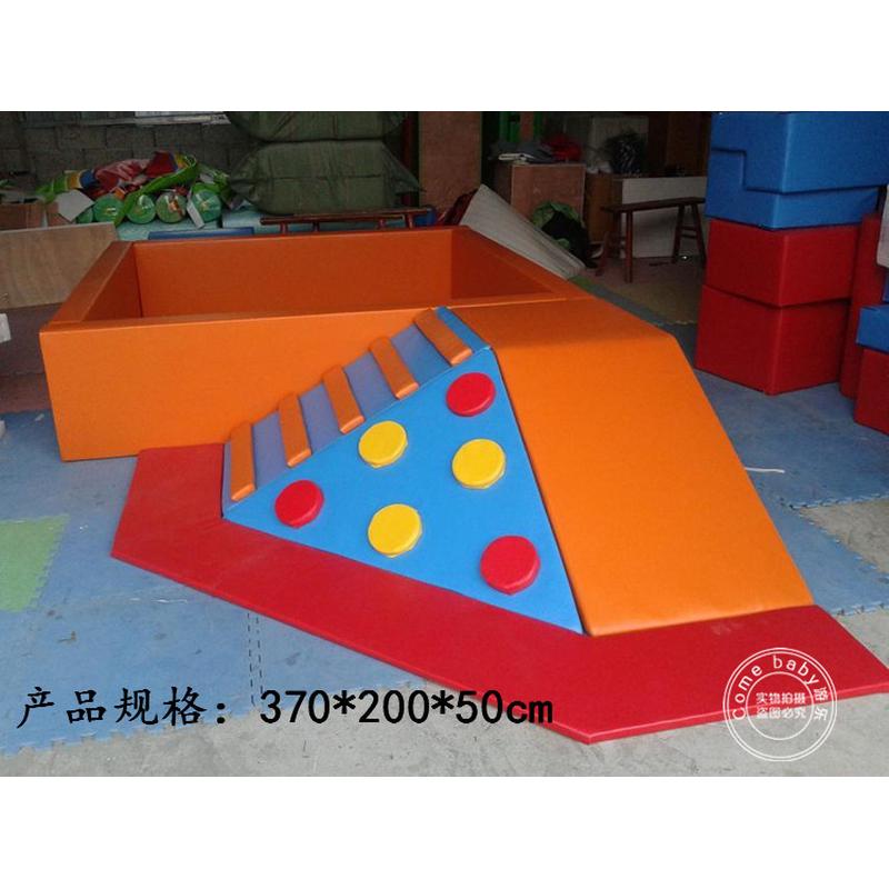 幼儿园球池海洋球池防撞护栏软包软体围栏儿童爬滑组合商场游戏