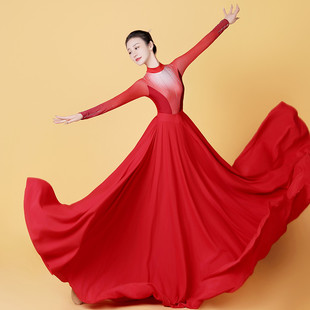 新品 古典舞服開場(chǎng)舞蹈服女飄逸紅540大擺裙伴舞現(xiàn)代舞紅演出服廣
