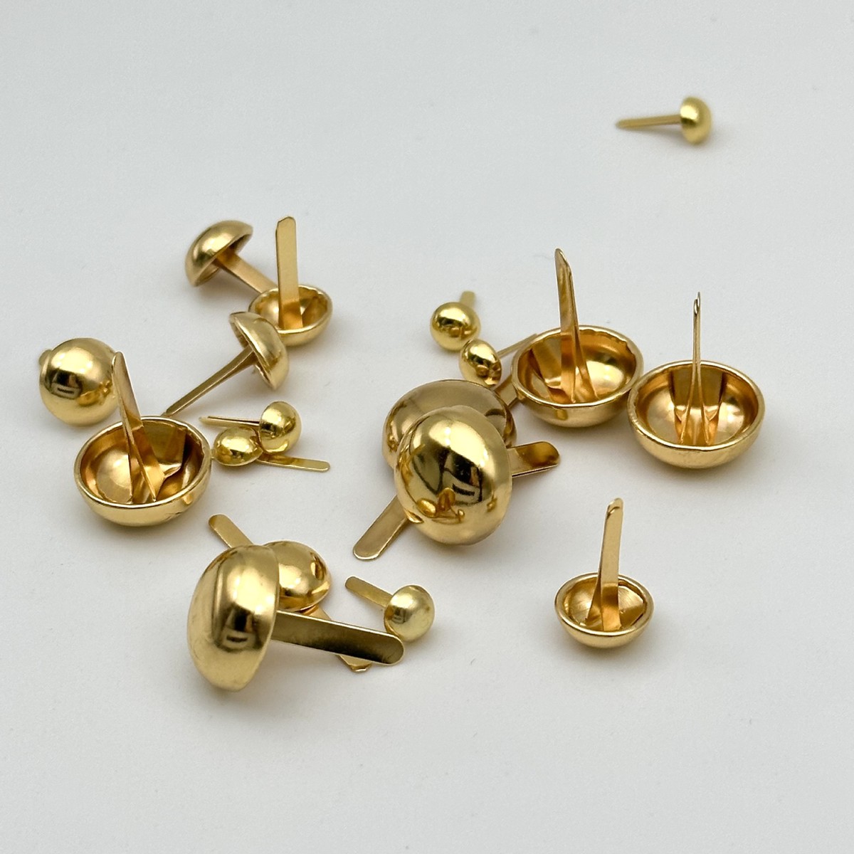 圆头两脚钉两脚泡钉二脚蘑菇钉水桶脚钉双脚钉手工DIY蘑菇钉箱包