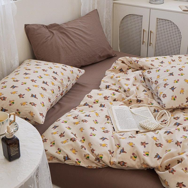 厂家直销卡通小风40支13372全棉四件套田园碎花素雅精梳棉多件套