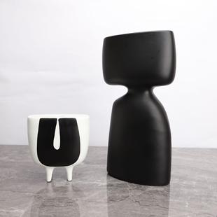 简约现代黑白花器外星人样板房售楼部家居客厅创意花插软装饰品