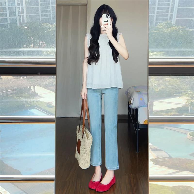 浅蓝色直筒牛仔裤女2026春夏新款高腰修身显瘦春秋八九分烟管裤子