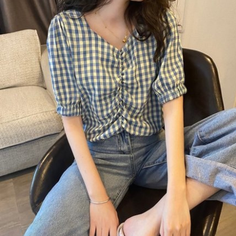 高级感格子短袖衬衫女设计小众夏装2023新款韩系穿搭洋气短款上1