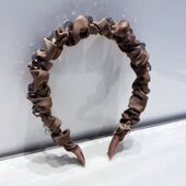 2023年褶皱水晶高级感网红发箍 韩国新款 洋气高颅顶压发头箍发捆