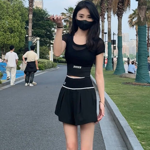 简约短袖 速发高货瑜伽服专业跑步运动健身瑜伽套装 时尚 新款 短 夏季