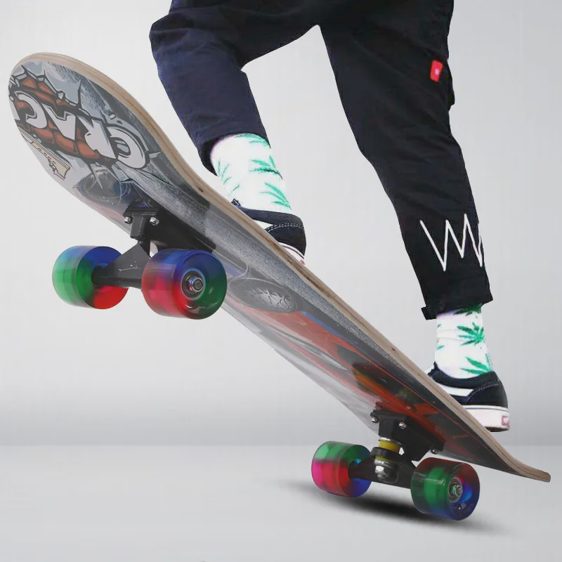 滑板四轮滑板车儿童双翘枫木滑板车儿童滑板车滑板车供应,运动/瑜伽/健身/球迷用品,滑板车,淘宝优惠券,粉丝福利购,淘宝优惠卷