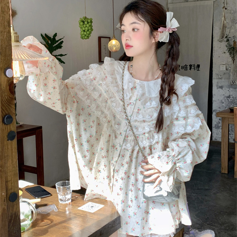 大码女装胖mm韩系甜美蕾丝拼接木耳边碎花长袖衬衫女宽松减龄衬衣