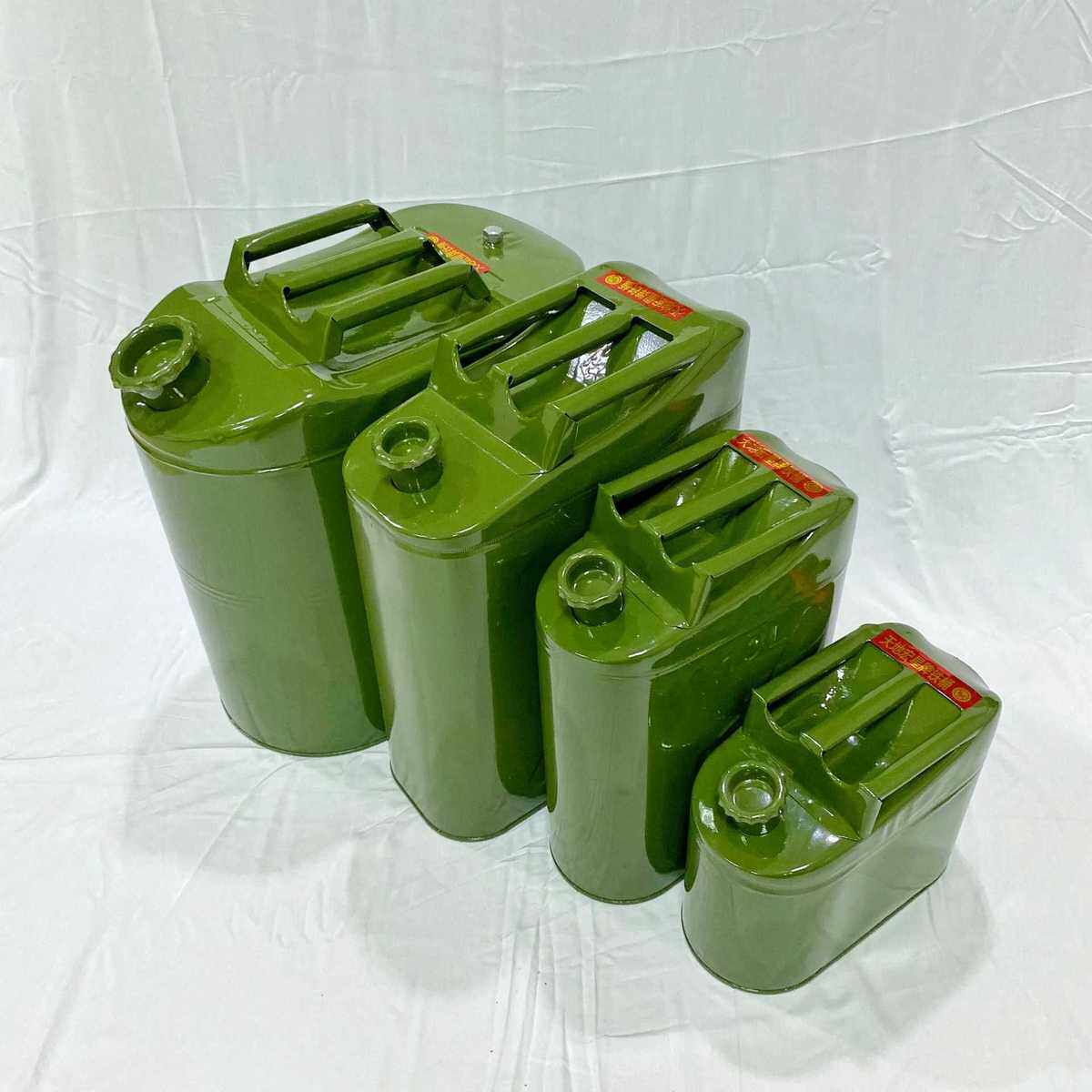 源头厂家汽油桶加厚铁桶便携式手提10升备用油箱立式方形桶