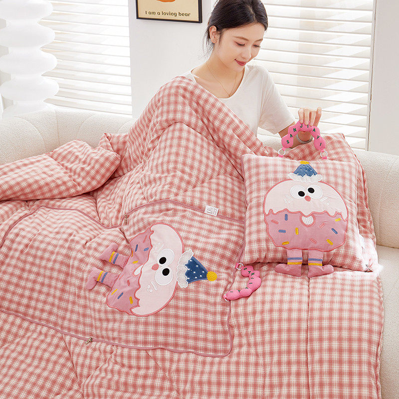 儿童卡通全棉色织手提抱枕被子两用午休被办公室车上午休纯棉靠垫,居家布艺,抱枕被,淘宝优惠券,粉丝福利购,淘宝优惠卷