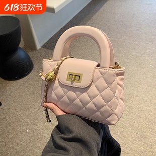 艾程法式小众链条包包女2025新款时尚手提包通勤单肩斜挎小包