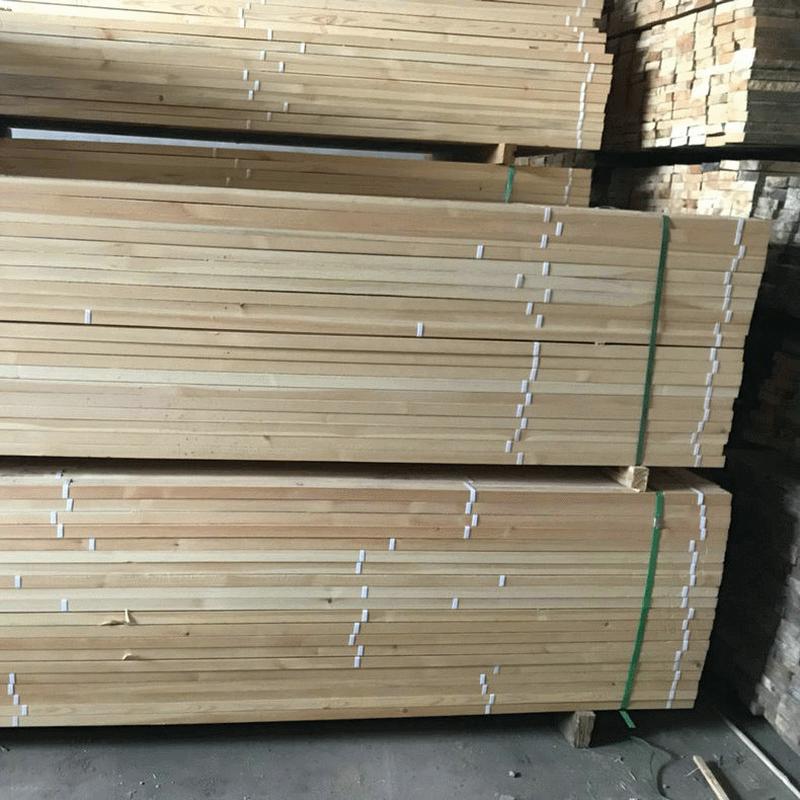 烘干供应烘干樟子松木龙骨装修木龙骨杉木条家装板材材料厂家龙骨
