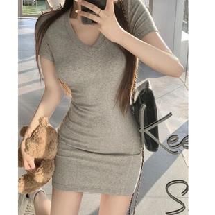高貨辣妹純欲風(fēng)修身 t恤連衣裙女夏季 韓版 簡(jiǎn)約舒適百搭包臀 v領(lǐng)短袖