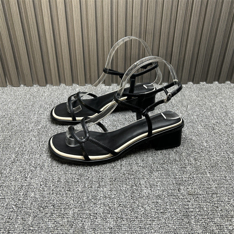 39码处理一字带凉鞋女2025年夏季新款露趾百搭粗跟时尚街拍时装鞋,女鞋,沙滩鞋,淘宝优惠券,粉丝福利购,淘宝优惠卷