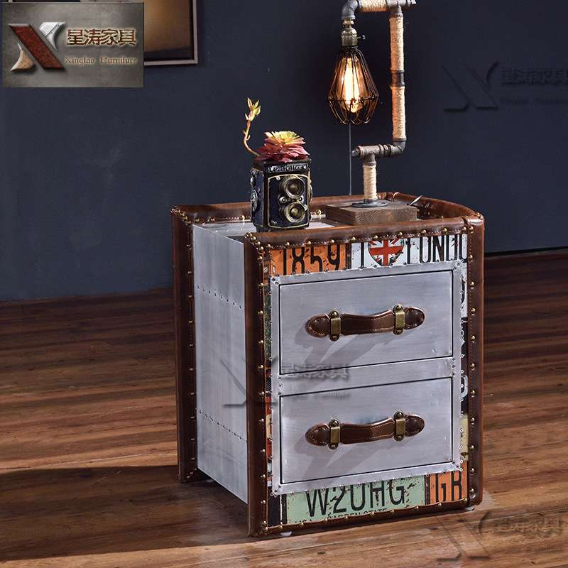 书本造型个性复古角几loft工业风金属铝皮铆钉皮艺做旧边几装饰柜