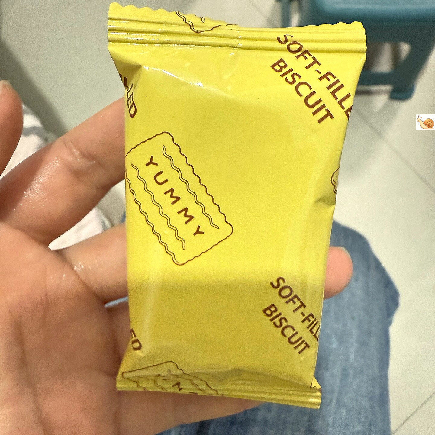 榴莲派软馅料饼干80g榴莲味网红爆款夹心饼干酥脆零食品儿童小吃