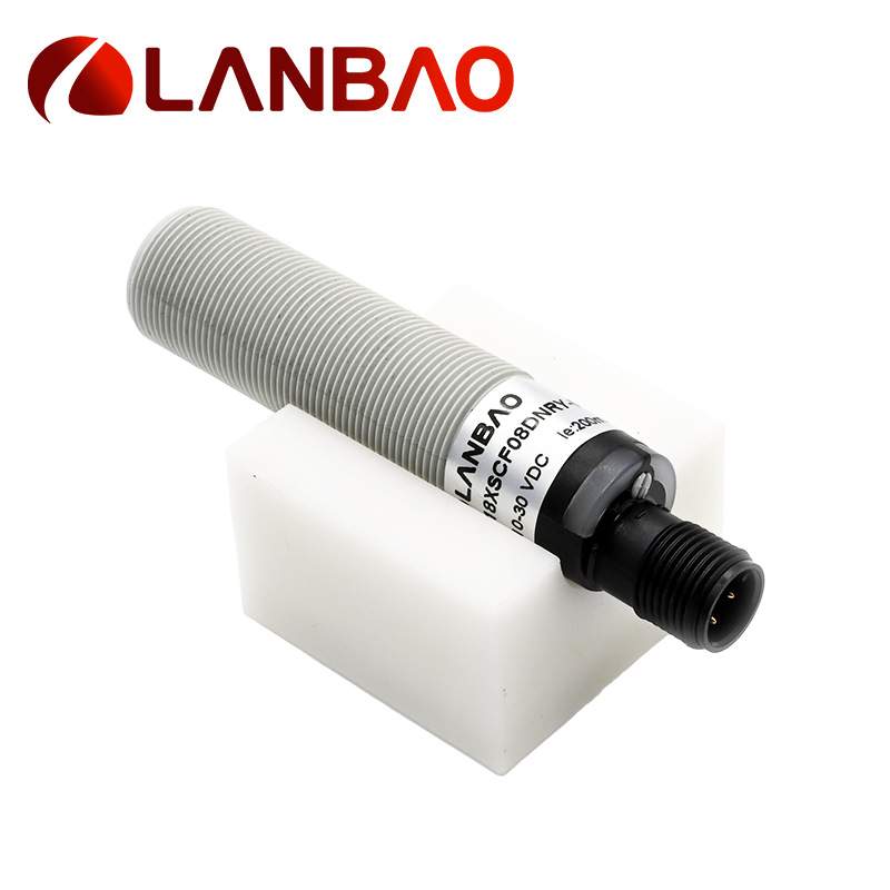 兰宝CR18XSCF08DPOY-E2 远距离M12插件埋入PNP 电容式接近开关