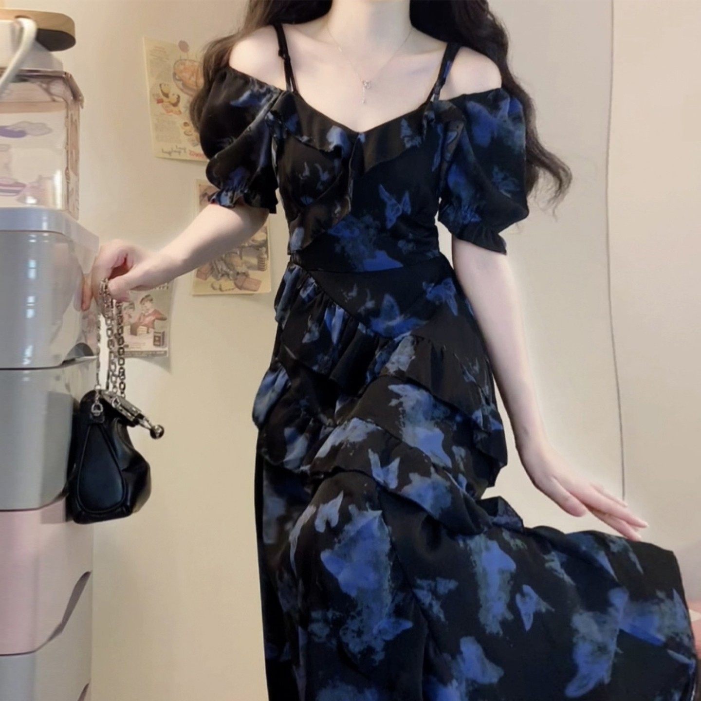 法式气质高级感碎花连衣裙子女装夏季2025新款小个子露肩吊带长裙