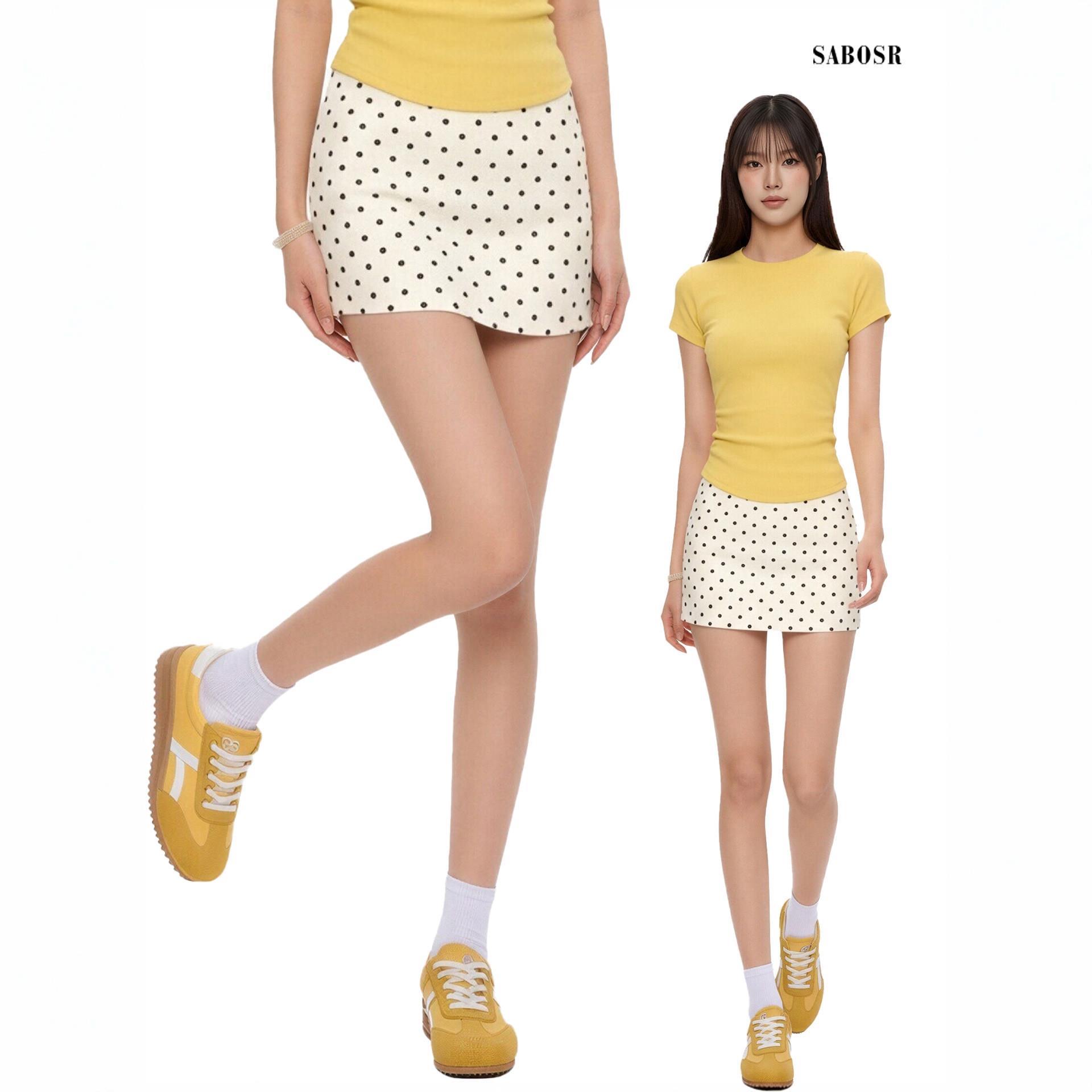 白色波点半身裙a字包臀短裙2026新款女夏薄款半裙千金风miu系穿搭