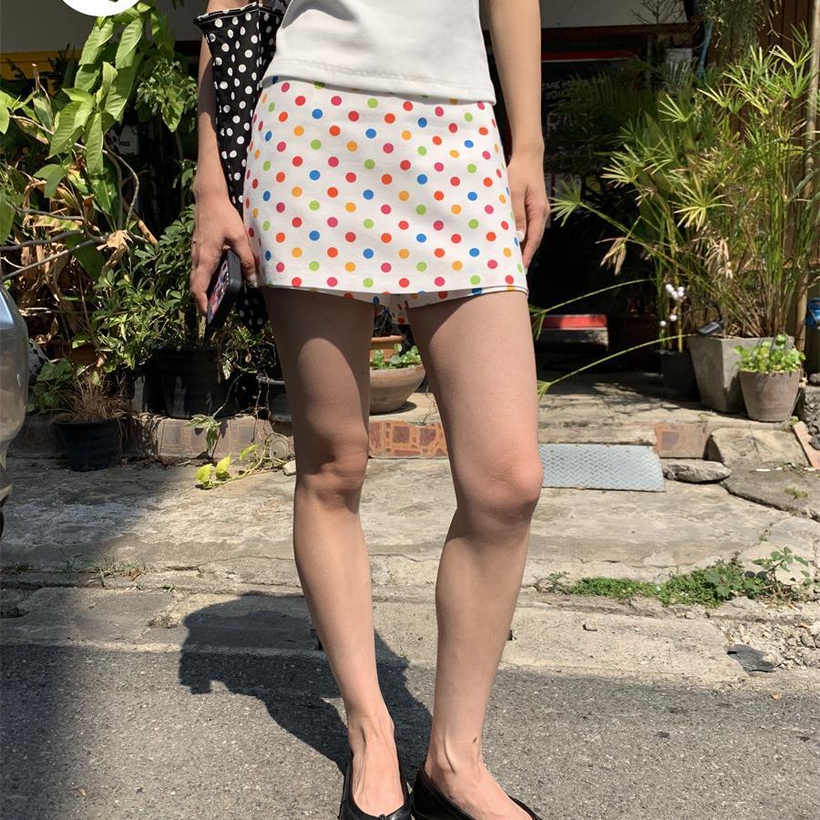 夏日韩系海边穿搭彩色波点裙a字短裙子女包臀半身裙裤