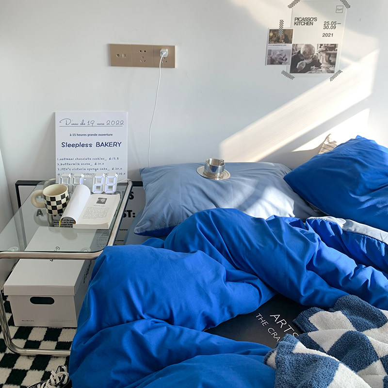 文艺inse博主混搭风蓝色双拼水洗棉四件套克莱因蓝男生床单三件套