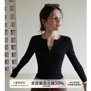 TGGTA11黑色假两件正肩长袖t恤女春季修身内搭打底衫短款v领上衣