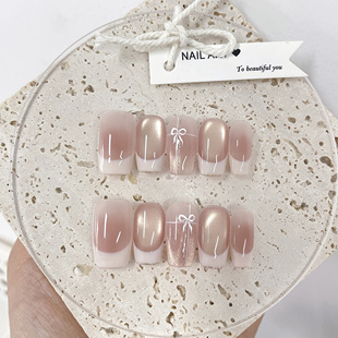 纯欲风高级感晕染猫眼纯手工穿戴甲美甲显白nails 甜心教主