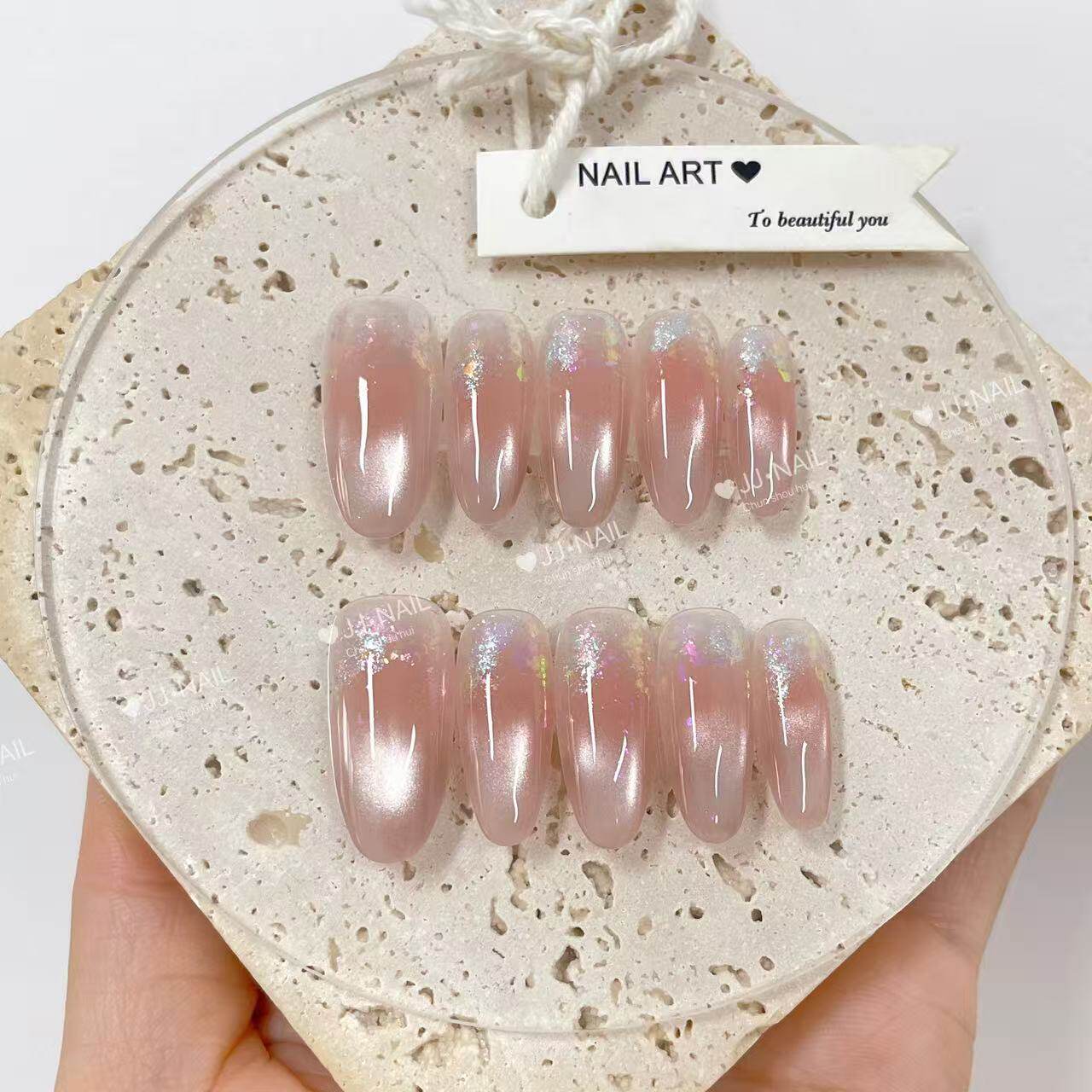 【科技甜妹】粉色猫眼穿戴甲短款高级感手工美甲网红爆款显白,彩妆/香水/美妆工具,穿戴甲/甲片,淘宝优惠券,粉丝福利购,淘宝优惠卷