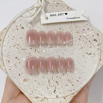 安澜粉色短款高级感手作穿戴甲