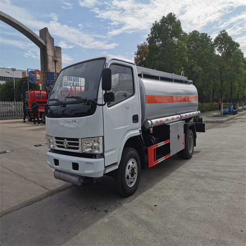 【加油车】东风多利卡6吨加油车 10吨油罐车 工厂代出口报关油车
