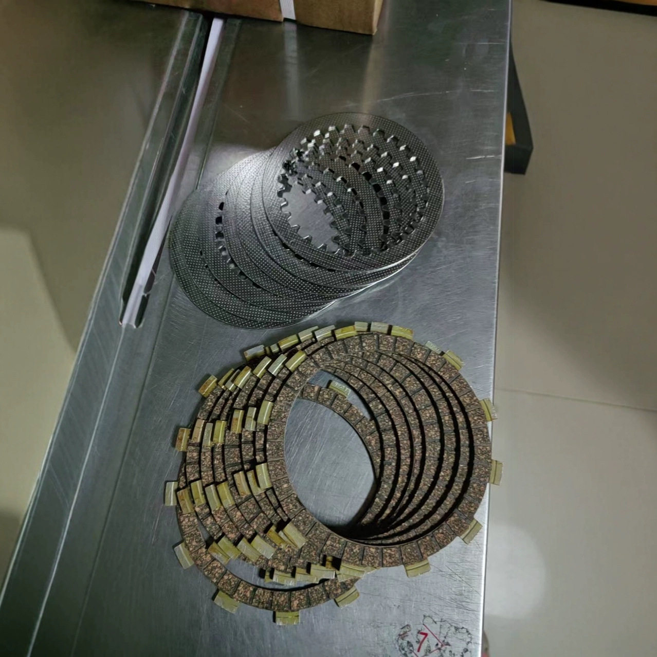 适用XJR400摩托车离合器钢片