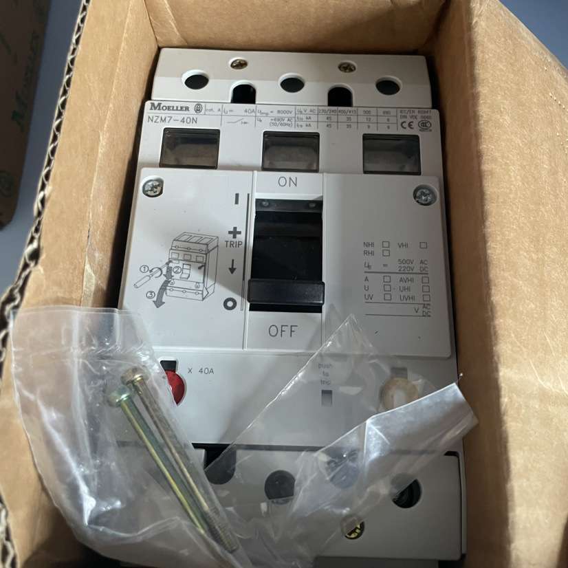 金钟穆勒断路器 DA-NZM7-40N   DA-NZM7-63N DA-NZM7-160 DA-NZM7