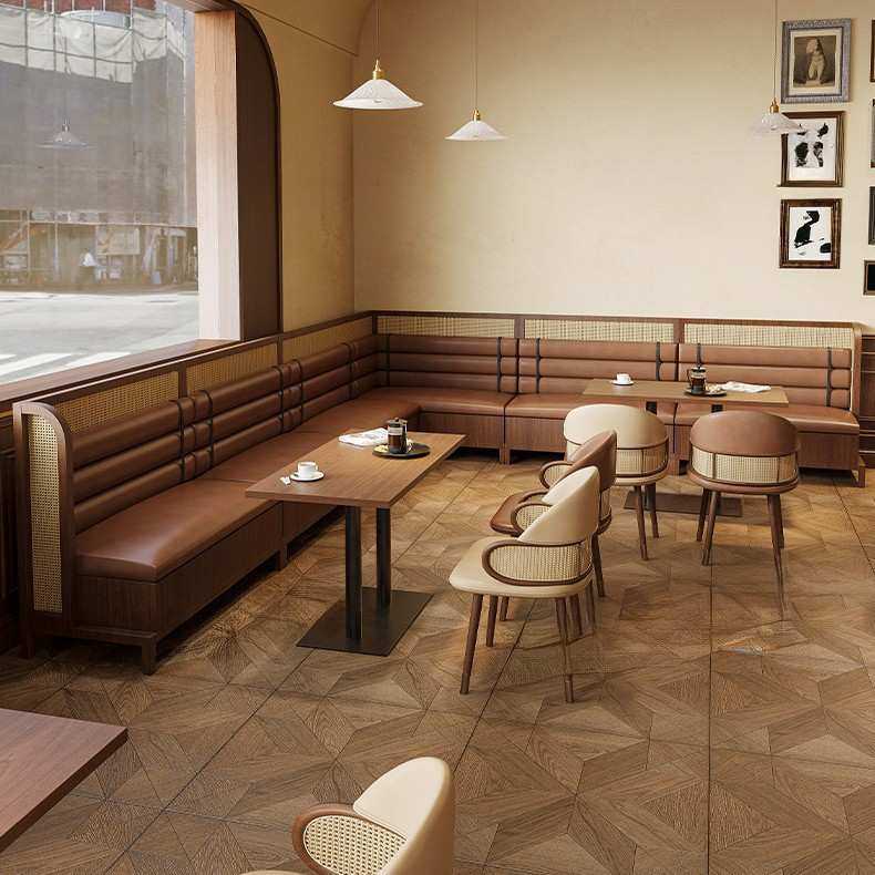 西餐厅实木卡座餐厅桌椅组合茶楼火锅店中式复古藤编半圆卡座沙发