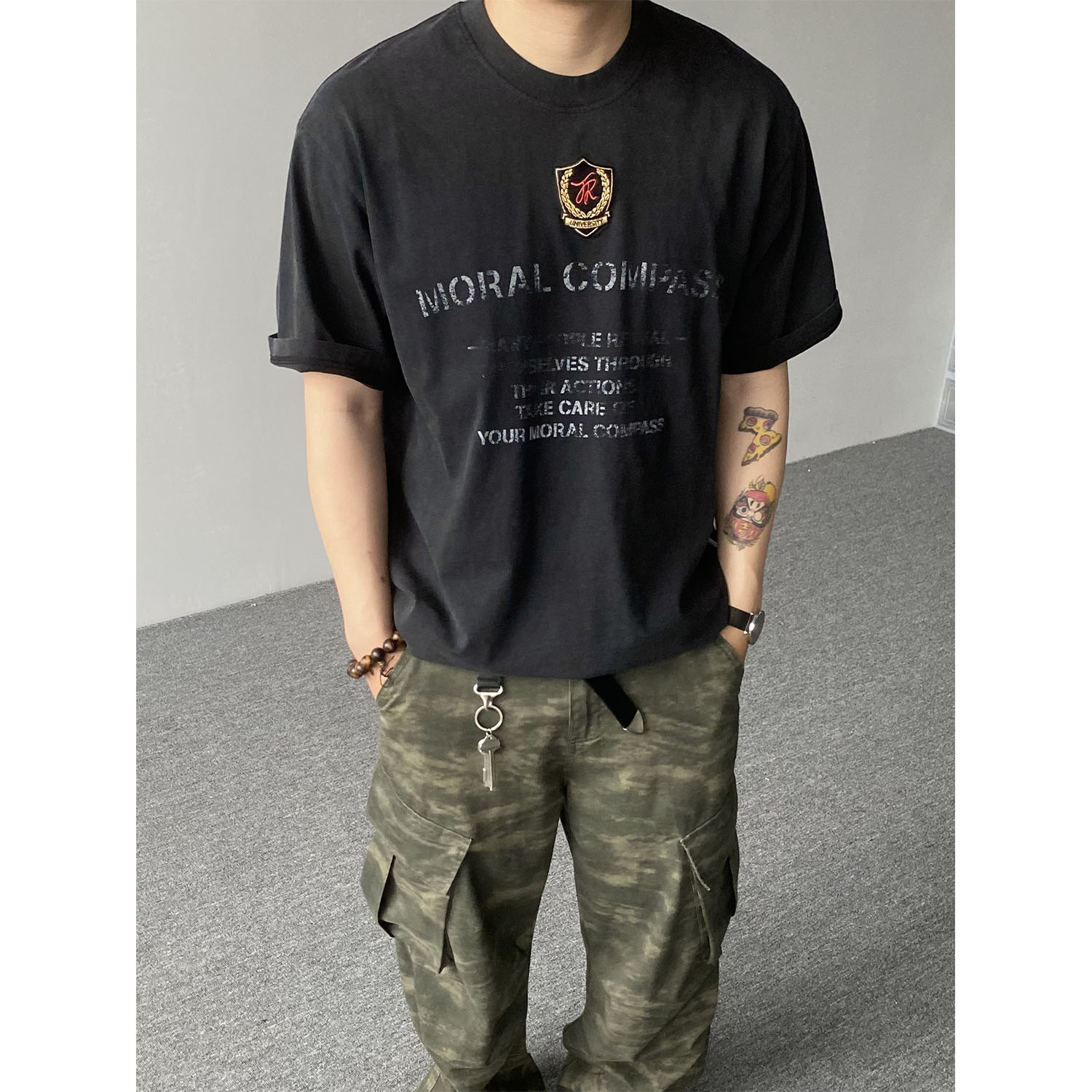 98SQUID美式高街做旧字母印花徽章短袖T恤男女宽松圆领百搭半袖潮