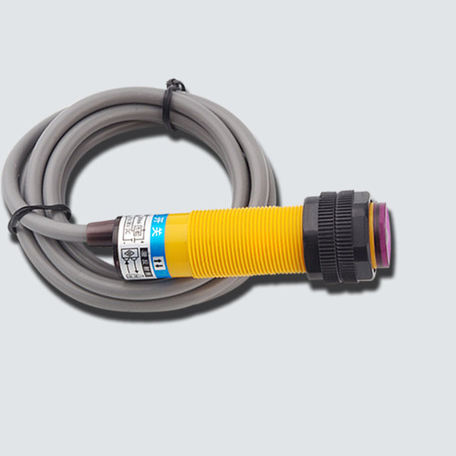 红外线感应光电开关E3F-DS30C4接近漫反射L式感测器NPN常开三线C1