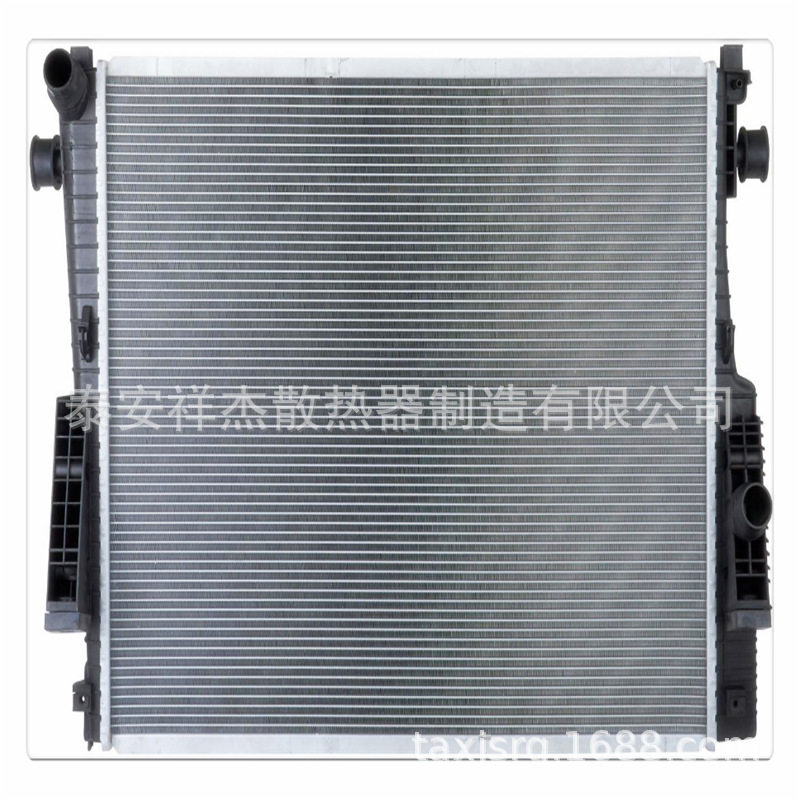汽车散热器水箱适用于FT 皮卡车    F-250/F350/450/550 系列产品