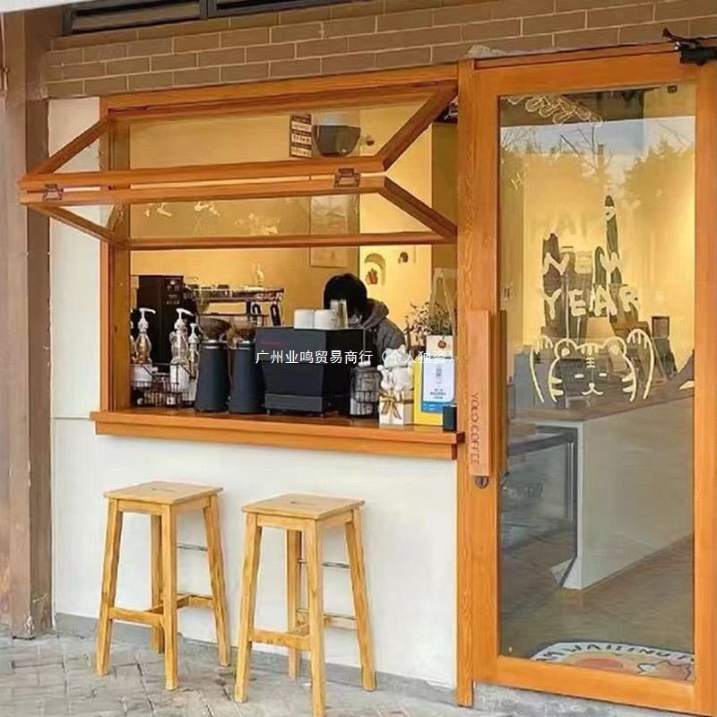 实木上下折叠门窗民宿咖啡店