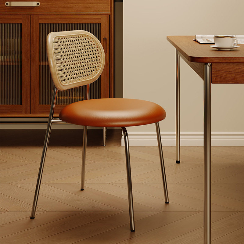 2026餐椅家用中古靠背餐桌椅子轻奢高级感软包客厅餐凳民宿餐厅藤
