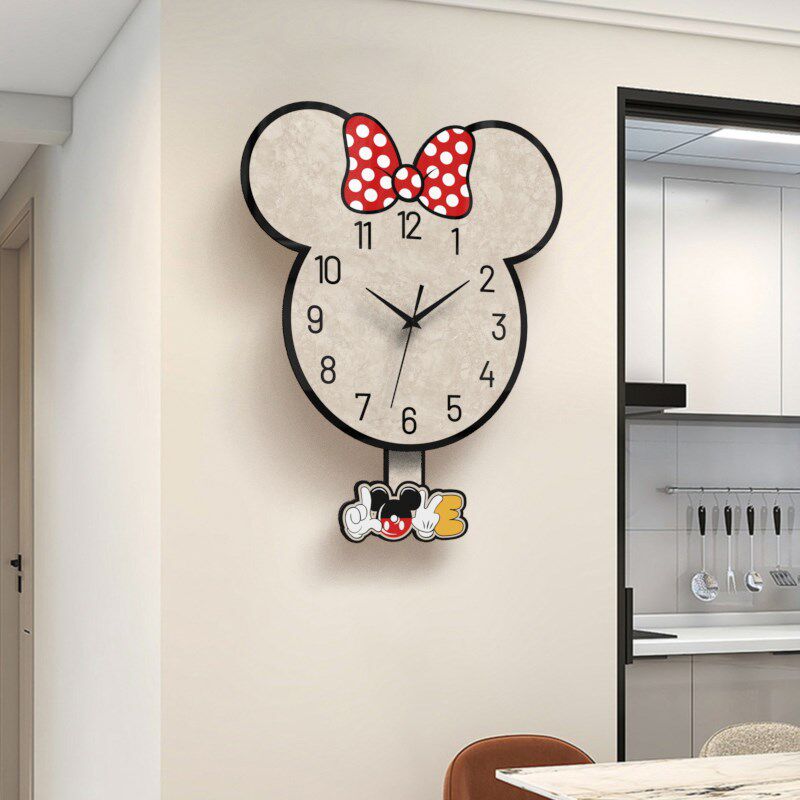 可爱米妮客d厅挂钟挂墙家用装饰钟表餐厅儿童房静音时钟摇摆免打