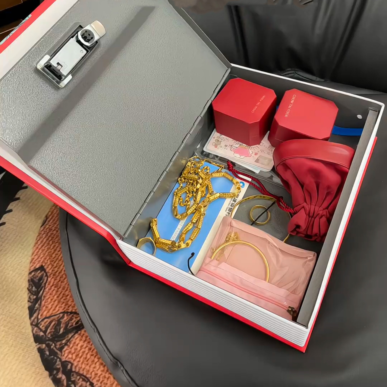 趣味新款保险箱密码盒高中藏神器暗格创意真牛津英语词典书本