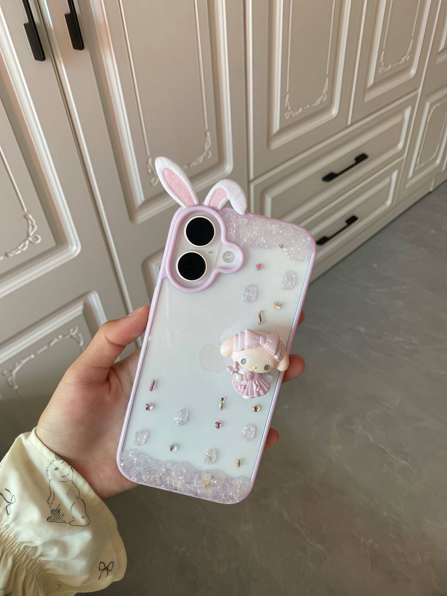 粉色美乐蒂高级清冷感手作壳轻奢手机壳爆款